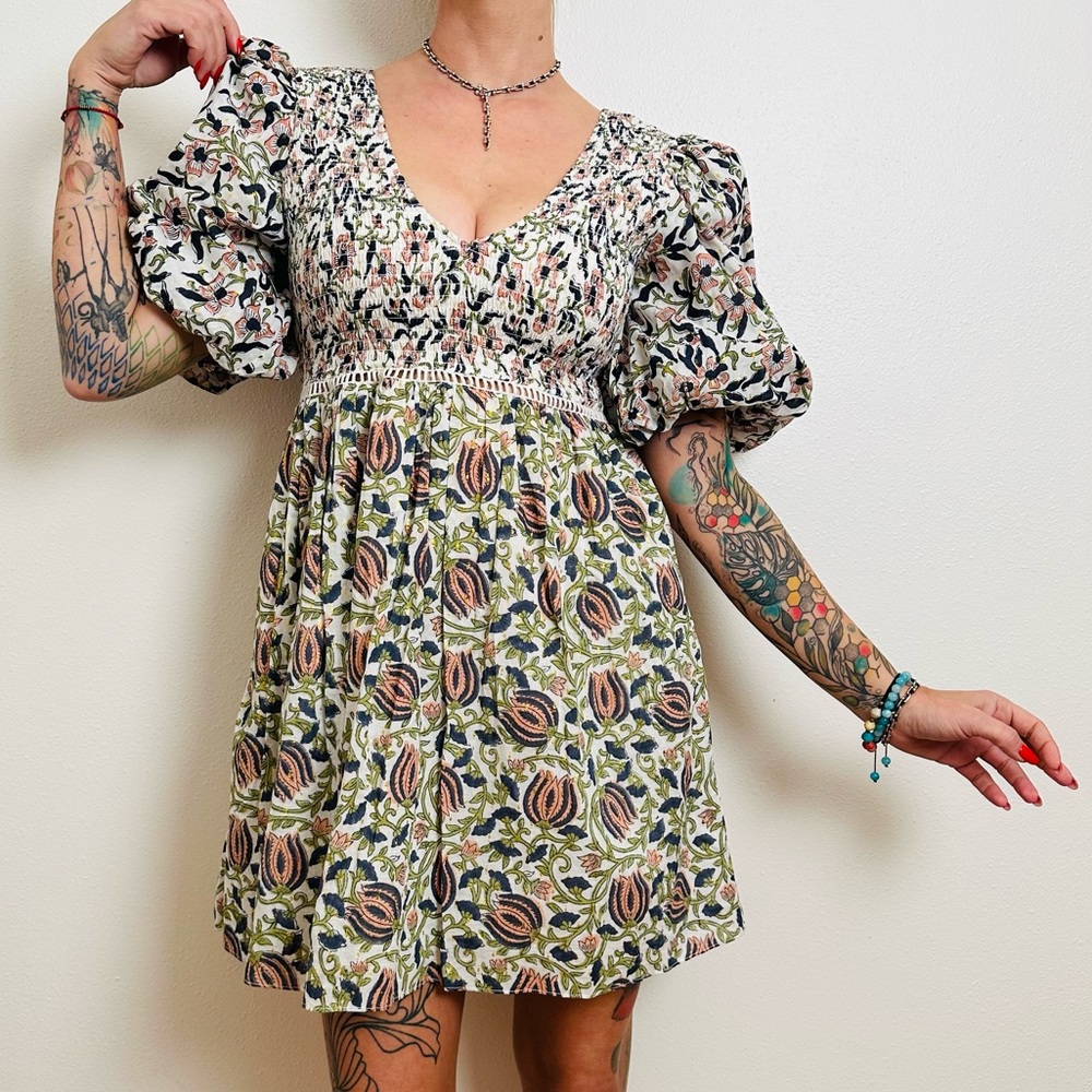 New Marea Floral Print Mini Dress with Puff Sleeves Floral Boho Ash&Eden